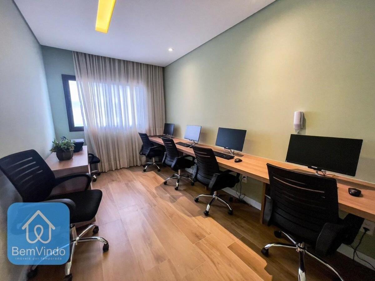 Apartamento Completo Ao Lado Do Farol Da Barra *